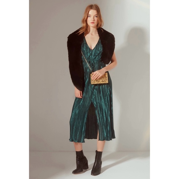 Wicked NWT UO Miranda Metallic Pleated Emerald Green Midi Dress Size Medium - Picture 4 of 12